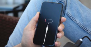 Read more about the article Phone troubleshooting (iPhone not charging, Android battery drain, etc.)
